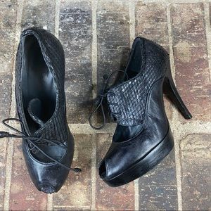 Stuart Weitzman Black Cut Out Peep Toe Heels Laces